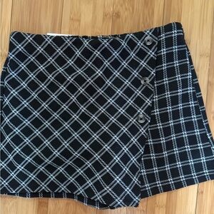 Black and White Plaid Women's Skirt